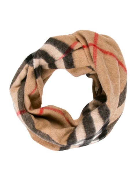 burberry patterned infinity cashmere scarf|burberry cashmere scarf for women.